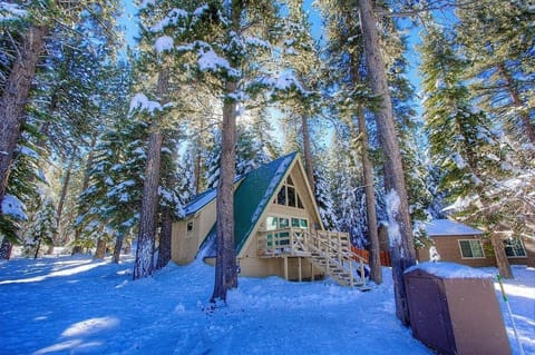 House, 3 Bedrooms | Exterior