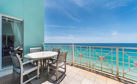 Welcome to En Soleil #1522 West - Balcony Views