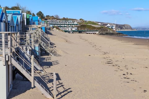 Cottage | Beach | Beach nearby