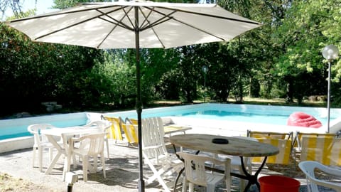 Seasonal outdoor pool, sun loungers