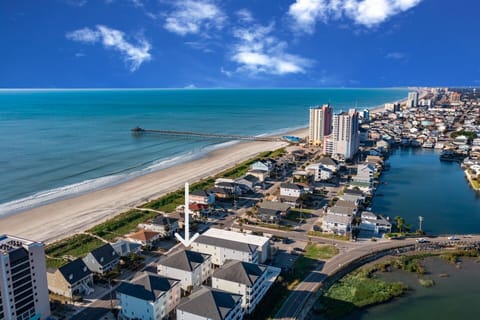 location and proximity to town and the pier 