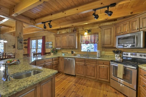 Spacious Kitchen for Family Meals