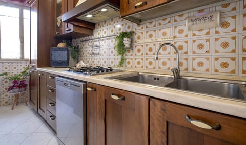 ClickSardegna Alghero Villa Dune 50m. from the beach with garden for 12 guest