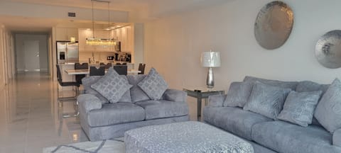 3/2 Waterview! BRAND NEW!