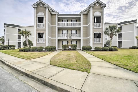 Sunset Beach Vacation Rental | 2BR | 2BA | 895 Sq Ft | Access Only By Stairs