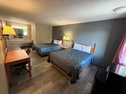 Room, 2 Queen Beds | Bed sheets