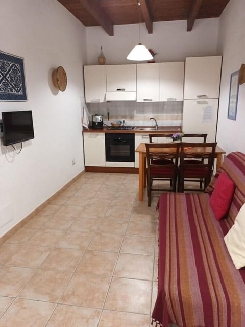 Condo | Private kitchen | Espresso maker, coffee/tea maker