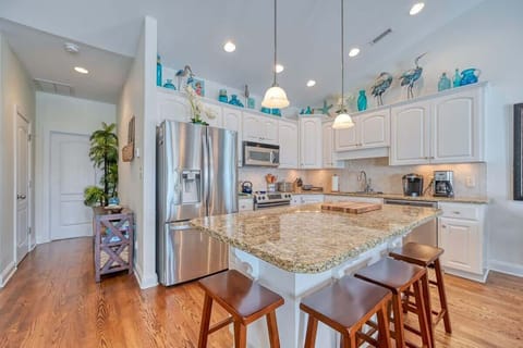 Kitchen Island Seats 4