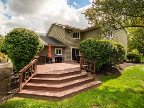 Spacious Backyard Deck – Perfect for Outdoor Dining, Grilling, and Relaxing
