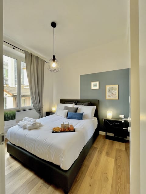 Family Apartment | 2 bedrooms, premium bedding, down comforters, pillowtop beds