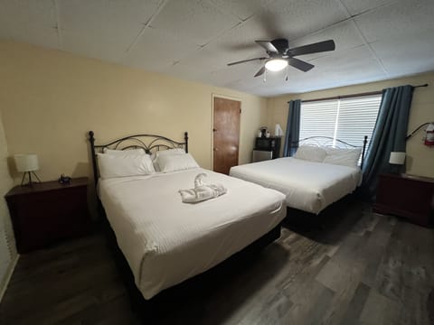 Floor, Flooring, Indoors, Ceiling Fan, Bed
