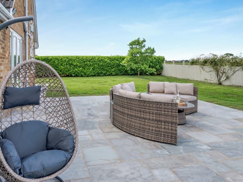 Sitting-out-area | Manor Farm Cottage, Appleton Wiske, near Northallerton