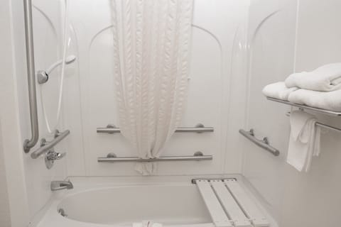 Room, 2 Double Beds, Accessible, Non Smoking (Mobility Accessible) | Bathroom shower