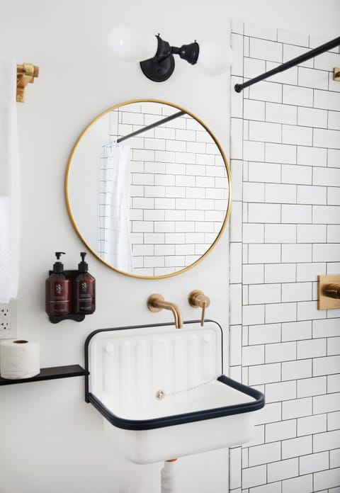 Shower, rainfall showerhead, eco-friendly toiletries, hair dryer