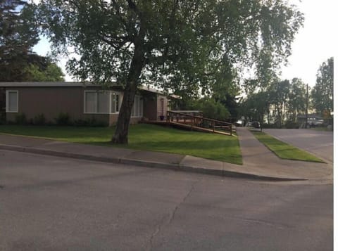 Inlet View House from the street corner