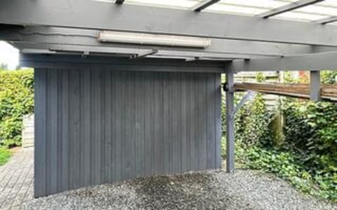 House | Property grounds