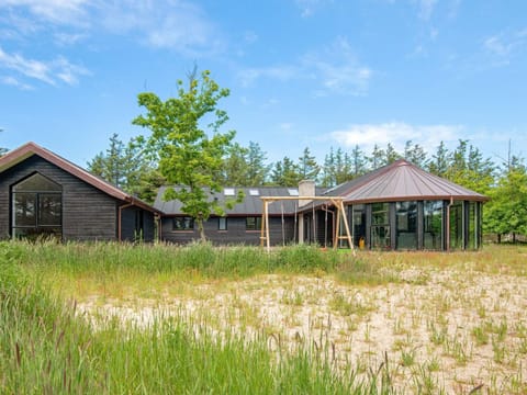 House | Exterior
