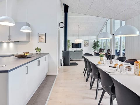 House | Private kitchen | Oven