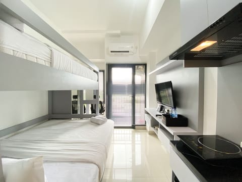 Studio | WiFi (free), individually decorated, individually furnished