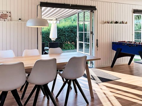 House | Dining