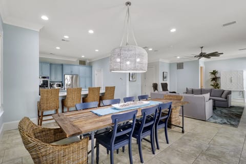 7 Sea front | Formal dining table - 7 Sea front | Formal dining table