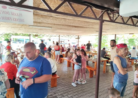 Food court