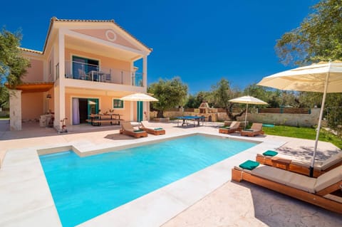 Villa Adelasia image