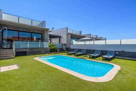 Villa Antonio image