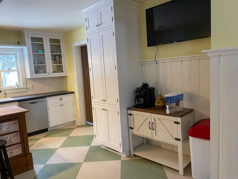 k-cups and tea variety available. roku tv available in the kitchen area.