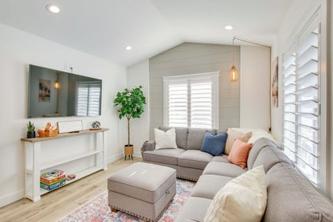 Perry Vacation Rental | 2BR | 1BA | 720 Sq Ft | Stairs Required