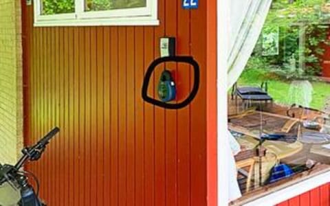 House | Miscellaneous