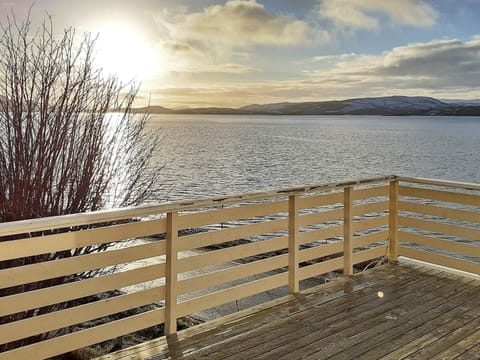 House | Water view