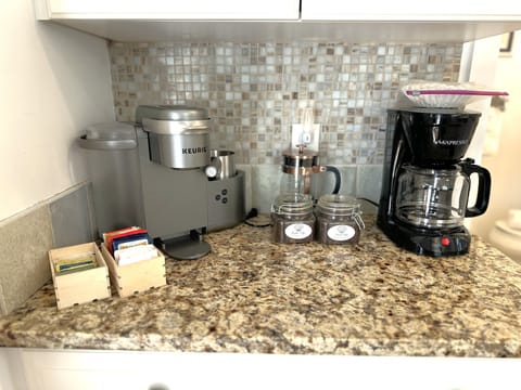 Coffee and tea service - regular and decaf ground coffee and tea provided