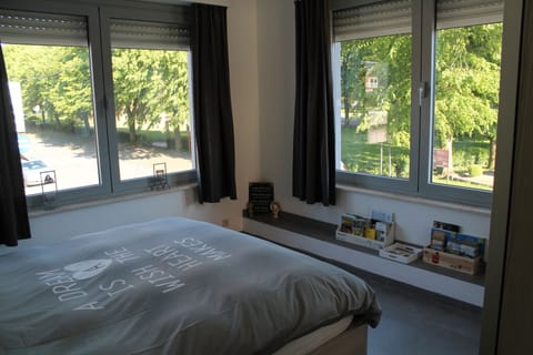 Family Apartment, 2 Bedrooms, Non Smoking, Corner | 1 bedroom, premium bedding, down comforters, individually decorated