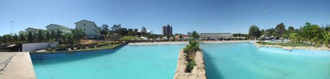 4 outdoor pools