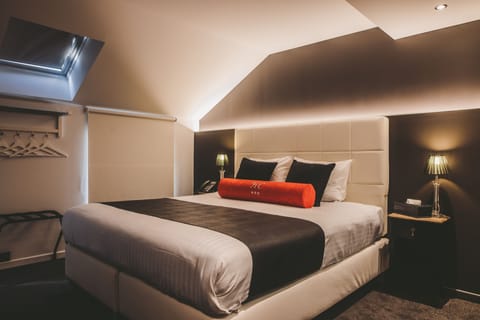 Deluxe Double Room | Premium bedding, individually furnished, desk, free WiFi