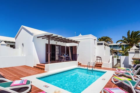Villa Christine image