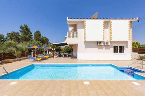 Villa Dione image