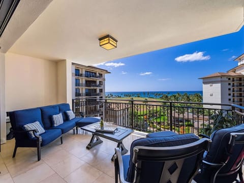 Stunning Ocean View from your Lanai