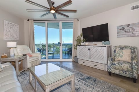 The Palms of Destin 2513 - Living Area