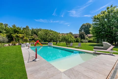 Family House, 2 Bedrooms, Microwave (Anita Lake, 2BR Retreat w/ Shared) | Pool | Seasonal outdoor pool