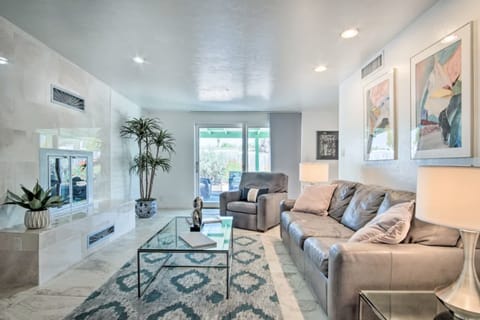 Great space to hang out with friends and family!