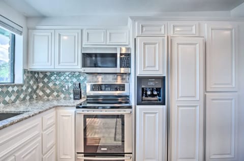 Baking and cooking is a breeze with the Electrolux Induction cooktop/convection oven. Whisper quiet Asko dishwasher can be run at any time without noisy interruptions to your stay.