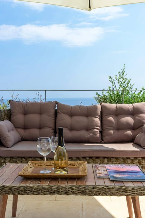 House, Smoking | 4 bedrooms