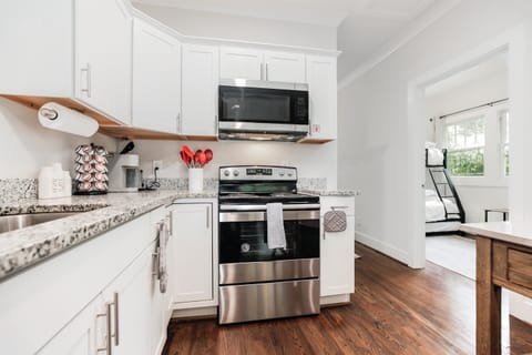 [Kitchen] Fully equipped