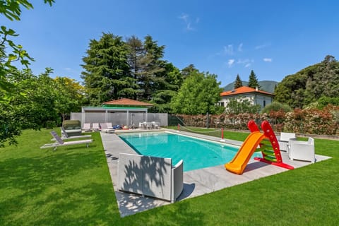 Shared pool