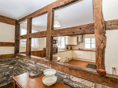 Cottage | Interior