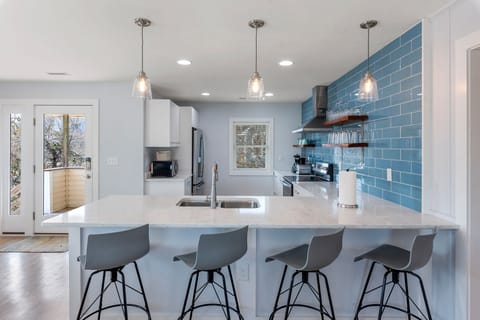 DU507: Now You're Cookin | Kitchen