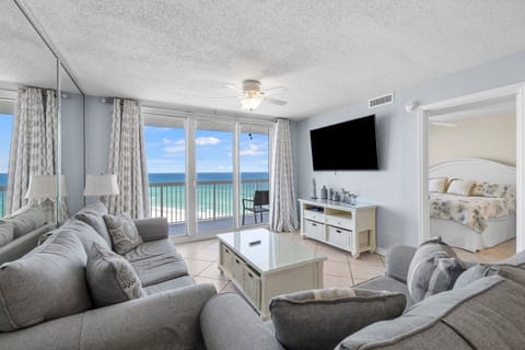 Furniture, Indoors, Living Room, Home Decor, Couch