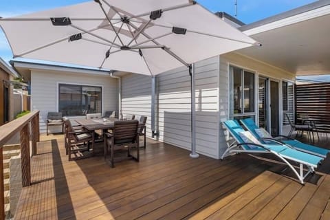 2d4d4f6d 5c2c 4456 af9f c110341e8fb5